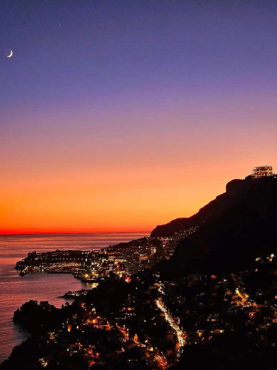 Love Room Avec Spa Privatif Monaco Roquebrune-Cap-Martin Bagian luar foto